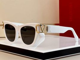 Picture of Valentino Sunglasses _SKUfw49838648fw